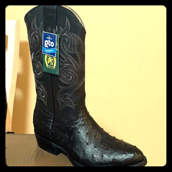 Black men’s brand new ostrich boots